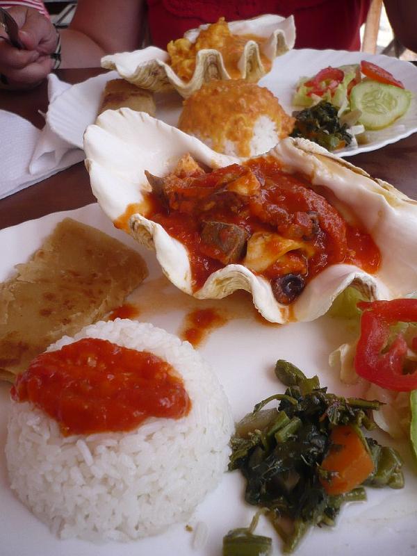 tansE011.jpg - endlich frische Meeresfrüchte!