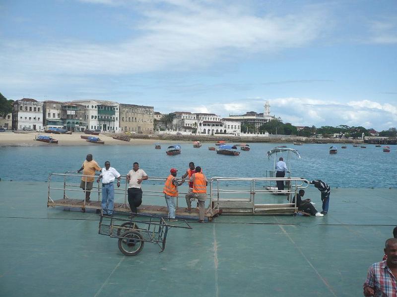 tansE020.jpg - Abschied von Sansibar (Stonetown)